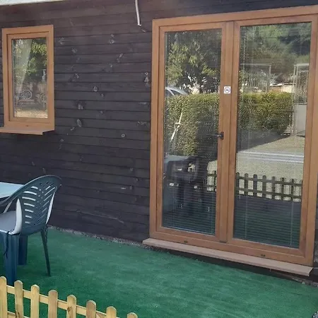 Apartament Weaver Studio Apartment, With Outside Space, Near *